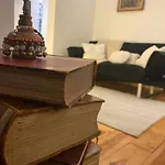 Apolonia Apartman *